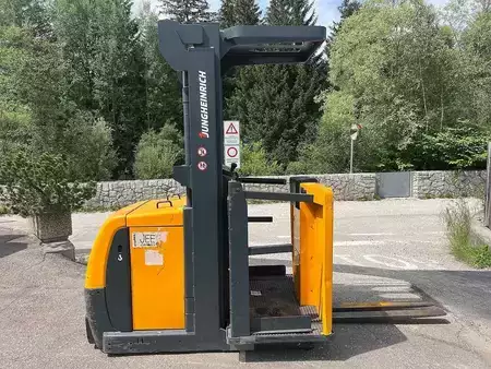 Vertical order pickers 2013  Jungheinrich EKS 110 - 280ZZ (2)
