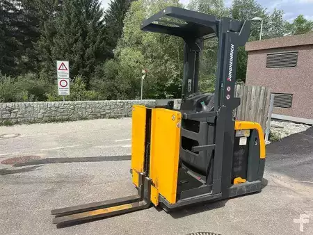 Vertical order pickers 2013  Jungheinrich EKS 110 - 280ZZ (4)