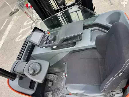 Carrelli retrattili 2022  Toyota RRE140H - 7000mm (6)