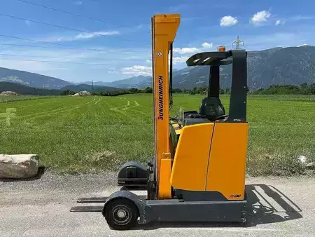 Reach Truck 2001  Jungheinrich ETV C16 - 650DZ (2)