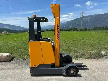 Reach Truck 2001  Jungheinrich ETV C16 - 650DZ (5)