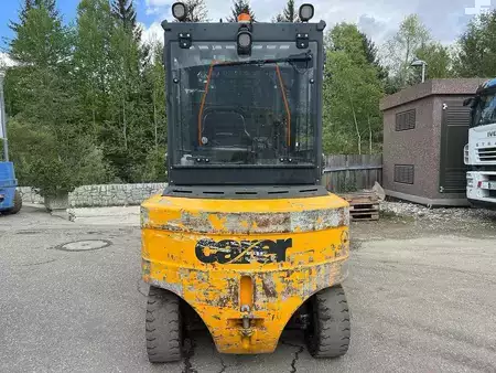 Sähkö - 4 pyör 2018  Carer R60H - 4000mm (3)