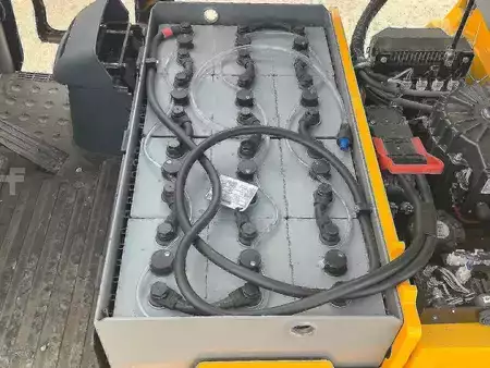 Electric - 3 wheels 2022  Jungheinrich EFG 113 - 310ZZ (9)