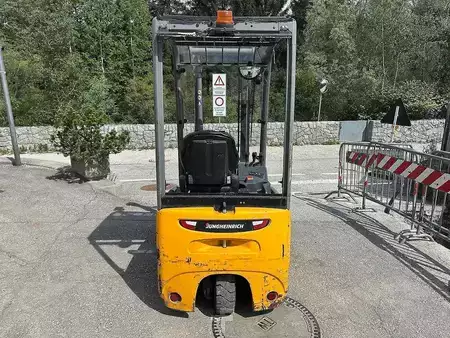 Electric - 3 wheels 2020  Jungheinrich EFG 113 - 330ZZ (3)