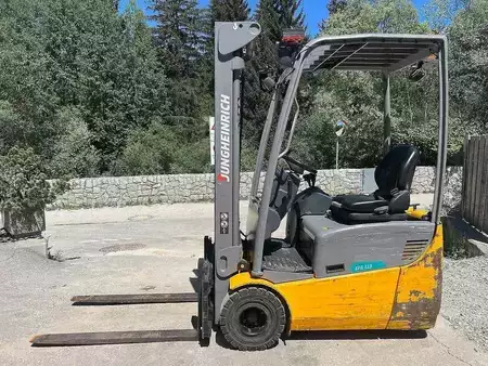 Electric - 3 wheels 2016  Jungheinrich EFG 113 - 500DZ (2)