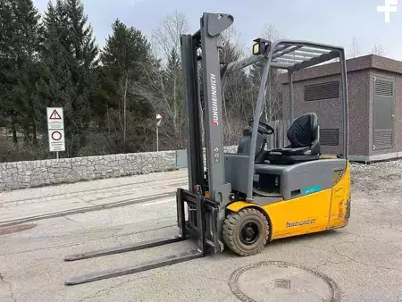 Elektryczne 3-kołowe 2020  Jungheinrich EFG 115 - 360ZT (1)