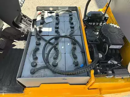 Elektryczne 3-kołowe 2019  Jungheinrich EFG 115 - 435DZ (9)