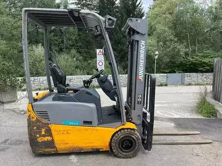 Elektryczne 3-kołowe 2017  Jungheinrich EFG 115 - 450DZ (5)