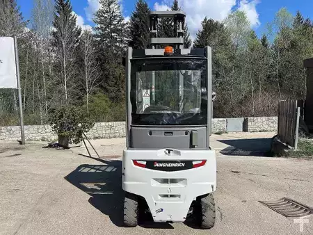 Electric - 4 wheels 2021  Jungheinrich EFG 318k - 700DZ (3)