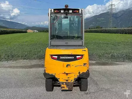 Elektro čtyřkolový VZV 2018  Jungheinrich EFG 540s - 530DZ (3)