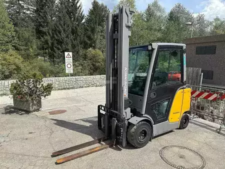 Wózki gazowe 2023  Jungheinrich TFG 320s - 650DZ (1)