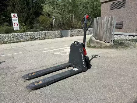 Nízkozdvižný vozík 2025  Linde MT15C *NEU+NEW* (4)