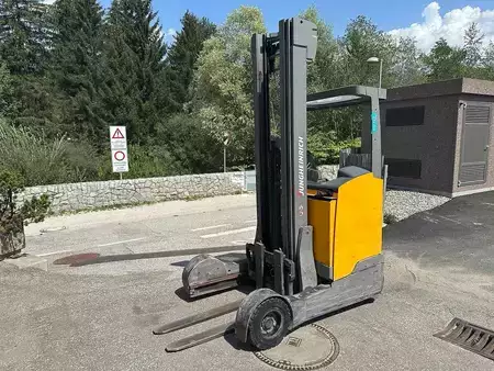 Reach Truck 2019  Jungheinrich ETV C16 - 710DZ (1)