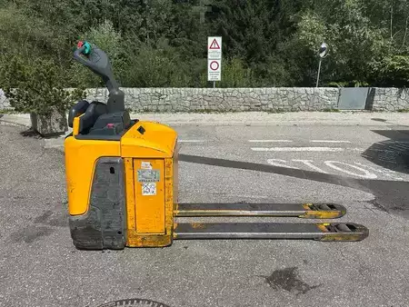 Stå-ind Stabler 2018  Jungheinrich ERE 225 - 1600mm (2)