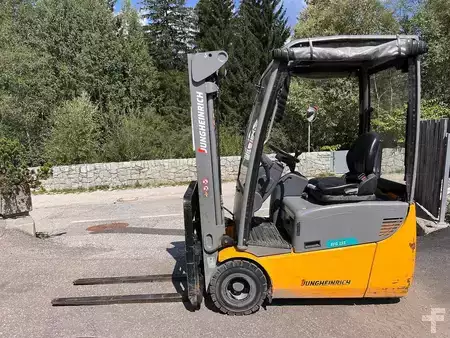Electric - 3 wheels 2021  Jungheinrich EFG 115 - 450DZ (2)