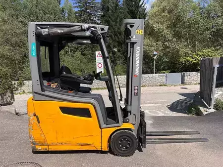 Carrelli elettrici 3 ruote 2017  Jungheinrich EFG 216k - 464DZ (5)
