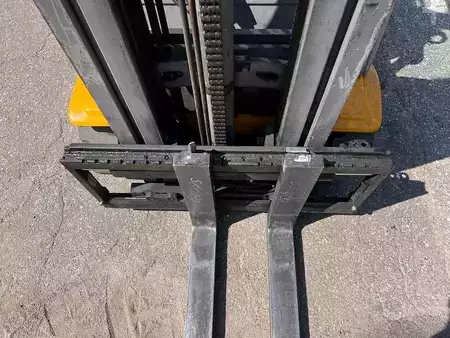 Carrelli elettrici 3 ruote 2017  Jungheinrich EFG 216k - 464DZ (6)