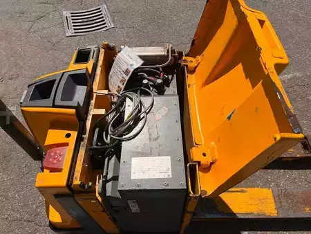 Transpalettes électriques 2018  Jungheinrich EJE 225 (8)
