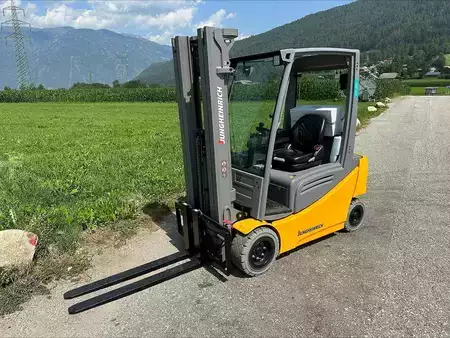 Elektrisk- 4 hjul 2026  Jungheinrich EFG 320 - NEU * NEW (1)