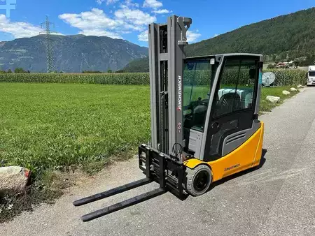 Electric - 3 wheels 2026  Jungheinrich EFG 220 - 550DZ  *NEU*NEW* (1)