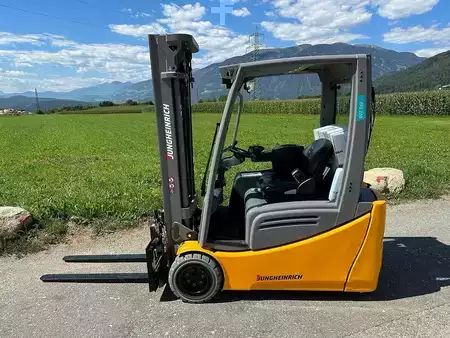 Electric - 3 wheels 2026  Jungheinrich EFG 220 - 500DZ  *NEU*NEW* (2)