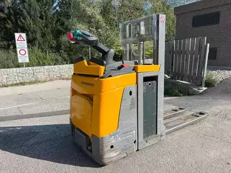 Stoccatori uomo a piedi 2017  Jungheinrich ERD 220 - 201ZT (1)