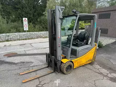 Electric - 3 wheels 2016  Jungheinrich EFG 220 - 330ZZ (1)