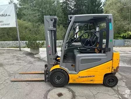 Chariots électriques à 4 roues 2019  Jungheinrich EFG 425k - 440DZ (2)