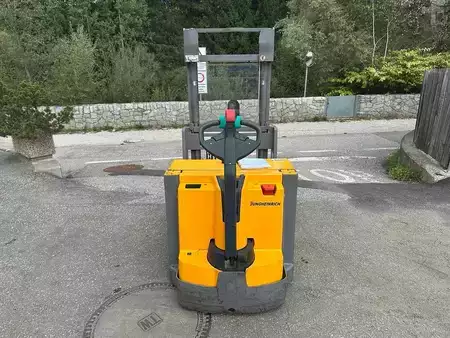 Magasemelésű béka 2021  Jungheinrich EJG 112 - 250ZZ (3)