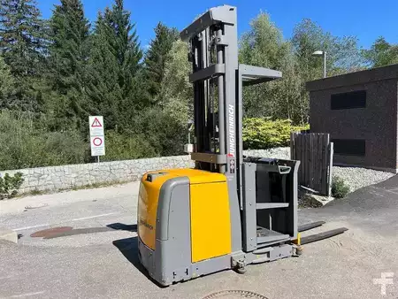 Vertical order pickers 2015  Jungheinrich EKS 210 - 425ZT (1)