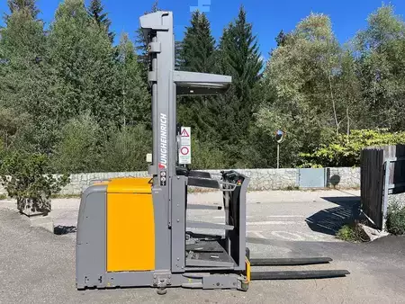 Vertical order pickers 2015  Jungheinrich EKS 210 - 425ZT (2)