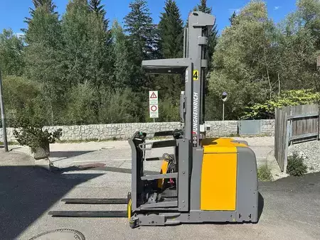 Vertical order pickers 2015  Jungheinrich EKS 210 - 425ZT (5)