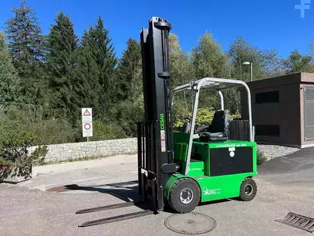 El truck - 4 hjulet 2019  Cesab CENTAURO 250 - 7700mm (1)