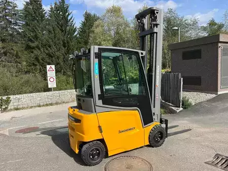 Sähkö - 4 pyör 2022  Jungheinrich EFG 316k - 700DZ (4)
