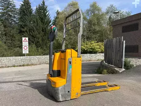 Electric Pallet Trucks 2022  Jungheinrich EJE 116 (1)