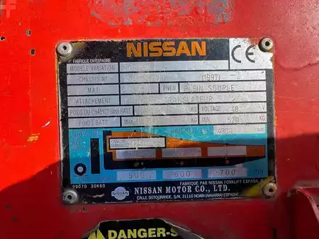 Elektryczne 3-kołowe 1997  Nissan N01L13U - 4300mm (11)
