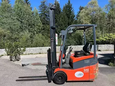 Carrelli elettrici 3 ruote 2008  Toyota 7FBEST15 - 4510mm (2)