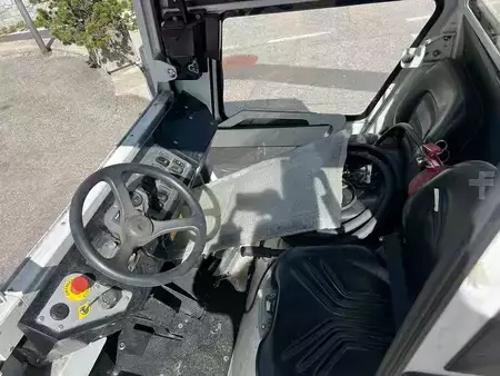 Tahač 2017  Charlatte T135 EVO (6)