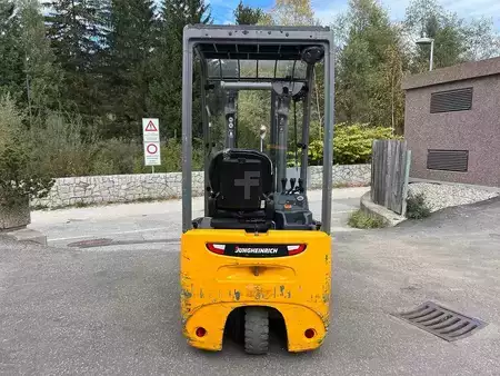 Electric - 3 wheels 2018  Jungheinrich EFG 110 - 300ZT (3)