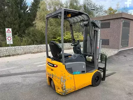 Electric - 3 wheels 2018  Jungheinrich EFG 110 - 300ZT (4)