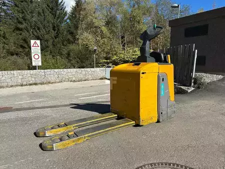 Stoccatori uomo a piedi 2019  Jungheinrich ERE 120 (4)