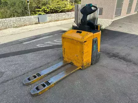 Stoccatori uomo a piedi 2021  Jungheinrich ERE 120 (4)