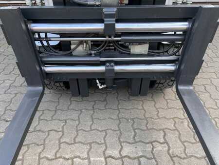Chariot 4 roues électrique 2018  Still RX60-25 - AKKU 2023 (9)