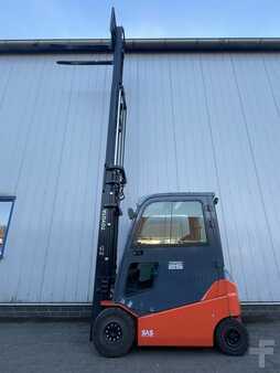 Elektro 4 Rad 2014  Toyota 8FBMKT25 - AKKU NEU! (10)
