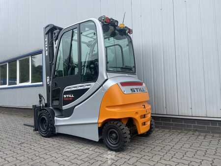 Elektro 4 Rad 2014  Still RX60-30L - AKKU 94% (5)