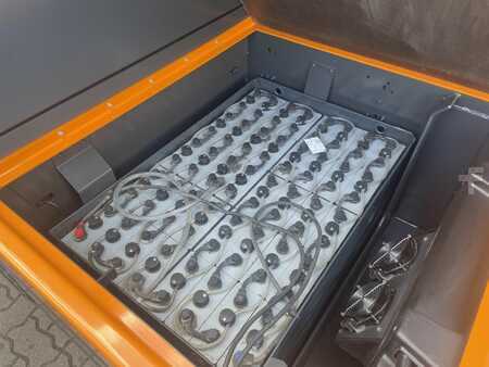 Elektromos emelvény kocsi  Still R08-20 (9)