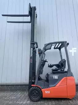 El truck - 3 hjulet 2010  Toyota 8FBET15 | AKKU NEU 2026 | Neue Bereifung (18)