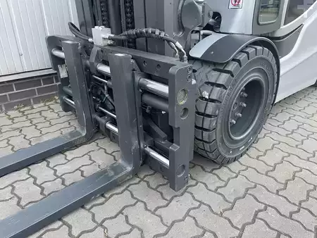 Elektro 4 Rad  Still RX60-50/600 | Battery 99% capacity | NEW Wheels (13)