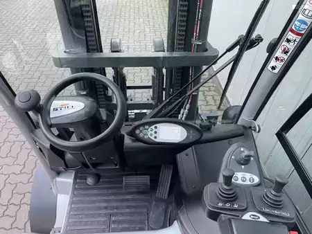 Elektro 4 Rad  Still RX60-50/600 | Battery 99% capacity | NEW Wheels (9)