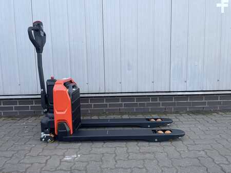 Niederhubwagen 2025  Toyota Tyro LHE150 (11)